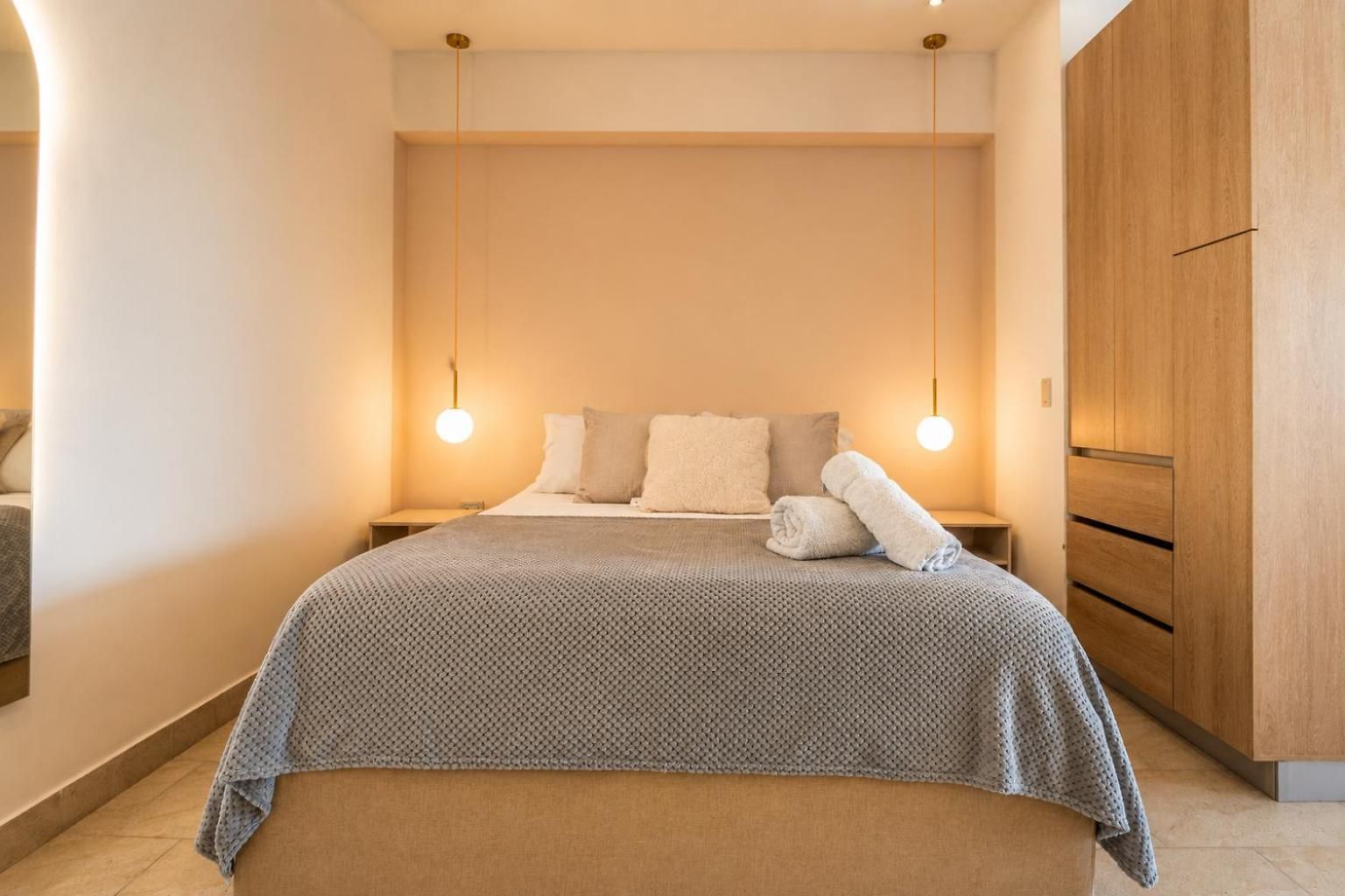 Panoramic Oceanview Loft Near & Airport Cartagena