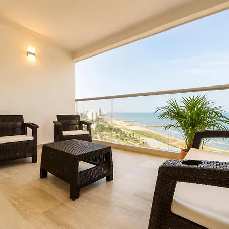 Panoramic Oceanview Loft Near & Airport Apartamento *